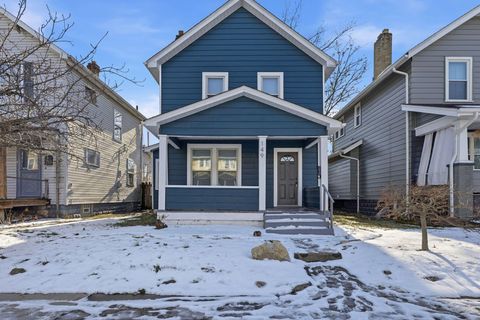 Photo of 149 E Hinman Avenue, Columbus, OH 43207 (MLS # 225045981)