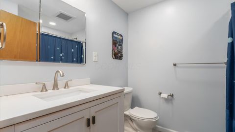 Tiny photo for 469 King Court, Newark, OH 43055 (MLS # 226005483)