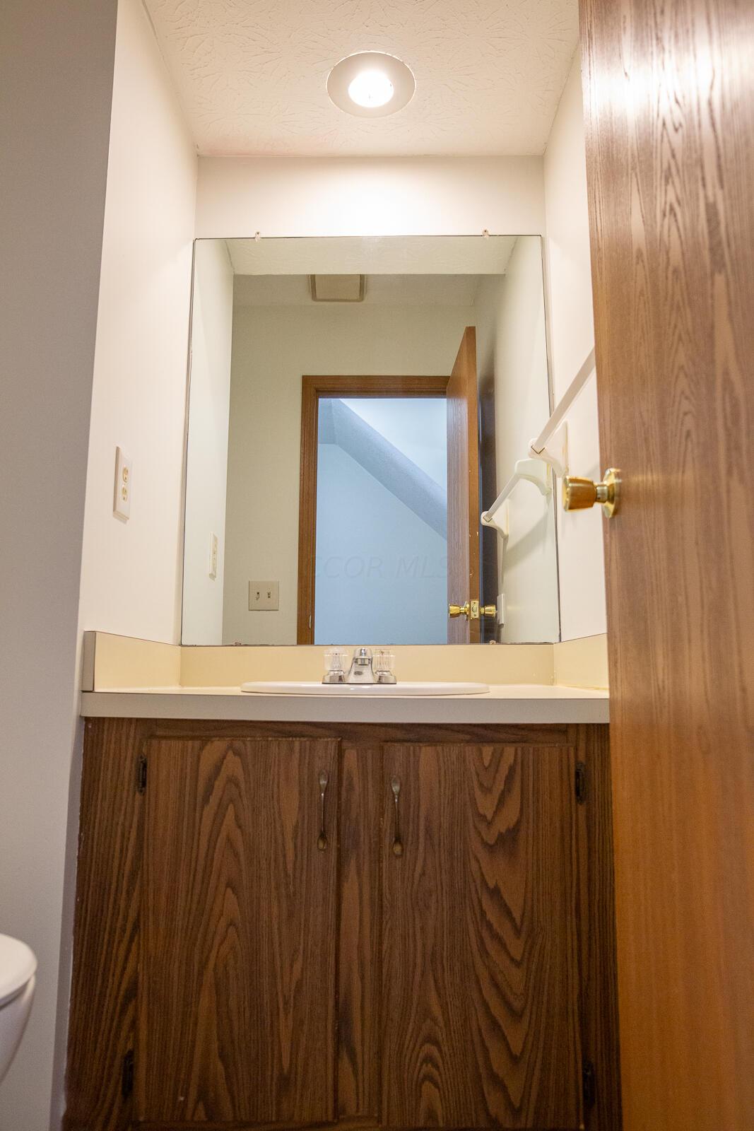 6454 Cobble Way #61, Dublin, Ohio image 17
