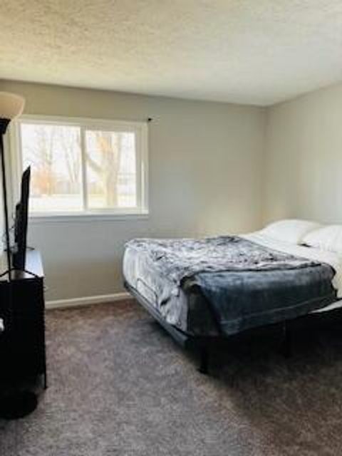 Tiny photo for 128 Ravenwood Drive, Springfield, OH 45504 (MLS # 226002408)