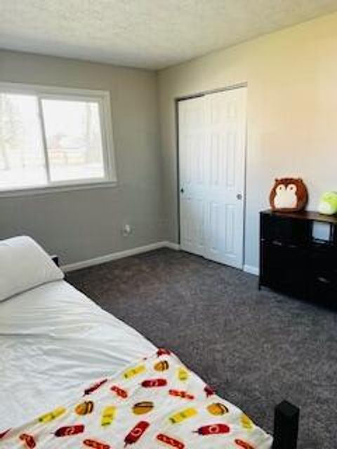 Tiny photo for 128 Ravenwood Drive, Springfield, OH 45504 (MLS # 226002408)