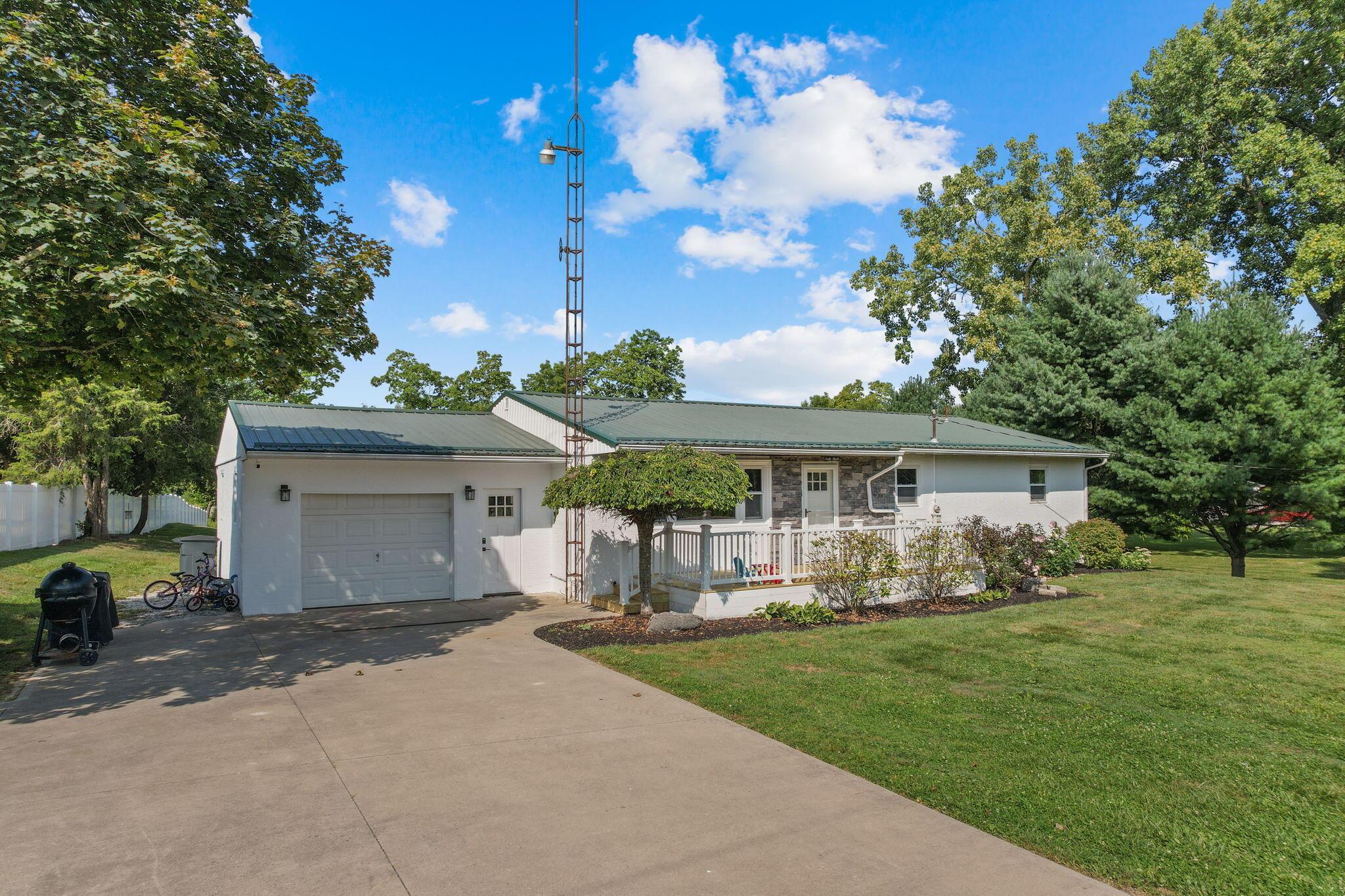 View Centerburg, OH 43011 house