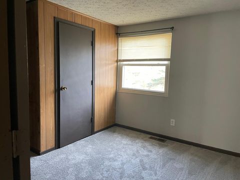 Tiny photo for 2480 Burgandy Lane, Columbus, OH 43232 (MLS # 225044440)