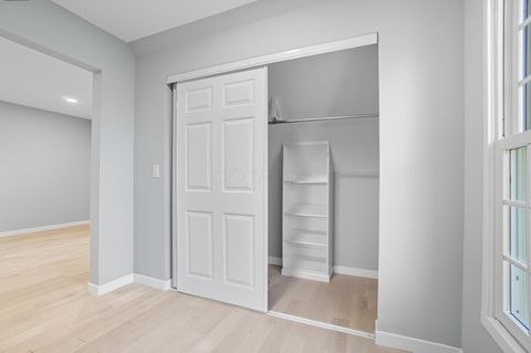 Tiny photo for 9102 Moors Place N, Dublin, OH 43017 (MLS # 225039591)