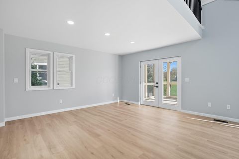 Tiny photo for 9102 Moors Place N, Dublin, OH 43017 (MLS # 225039591)