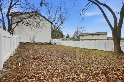Tiny photo for 651 Cranfield Place, Columbus, OH 43213 (MLS # 225045446)