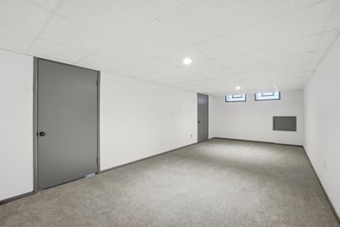 Tiny photo for 651 Cranfield Place, Columbus, OH 43213 (MLS # 225045446)