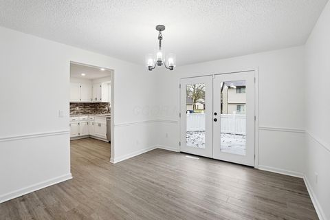 Tiny photo for 651 Cranfield Place, Columbus, OH 43213 (MLS # 225045446)