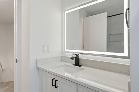 Tiny photo for 651 Cranfield Place, Columbus, OH 43213 (MLS # 225045446)