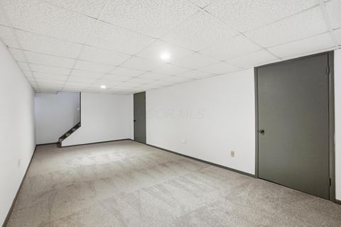 Tiny photo for 651 Cranfield Place, Columbus, OH 43213 (MLS # 225045446)