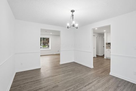 Tiny photo for 651 Cranfield Place, Columbus, OH 43213 (MLS # 225045446)