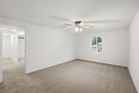 Tiny photo for 651 Cranfield Place, Columbus, OH 43213 (MLS # 225045446)