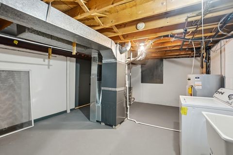 Tiny photo for 651 Cranfield Place, Columbus, OH 43213 (MLS # 225045446)