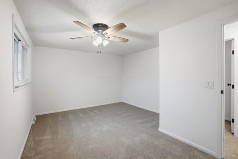 Tiny photo for 651 Cranfield Place, Columbus, OH 43213 (MLS # 225045446)