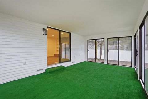 Tiny photo for 651 Cranfield Place, Columbus, OH 43213 (MLS # 225045446)