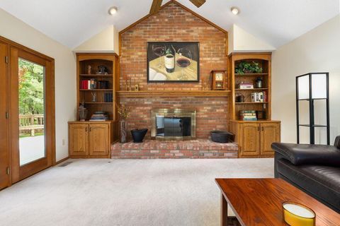 Tiny photo for 165 Briarbend Boulevard, Powell, OH 43065 (MLS # 226014265)