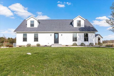 Photo of 8317 Pontius Road, Groveport, OH 43125 (MLS # 226011301)