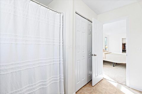 Tiny photo for 5999 Bears Run Road, Columbus, OH 43232 (MLS # 225041898)