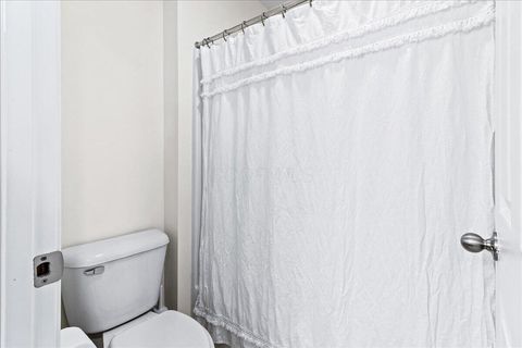 Tiny photo for 5999 Bears Run Road, Columbus, OH 43232 (MLS # 225041898)