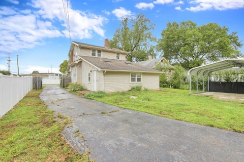 Tiny photo for 1615 Garling Avenue, Columbus, OH 43223 (MLS # 226036372)