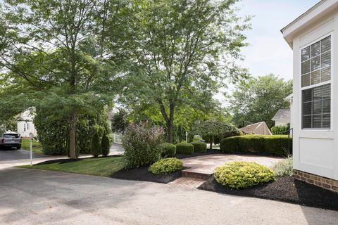 Tiny photo for 6759 Headwater Trail, New Albany, OH 43054 (MLS # 225026148)