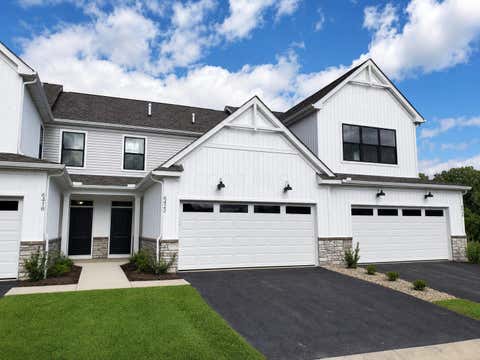 Photo of 6422 Hamilton Woods Boulevard N, Columbus, OH 43081 (MLS # 226032435)