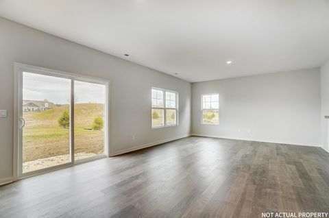 Tiny photo for 143 Brookside Drive, Jeffersonville, OH 43128 (MLS # 225045248)