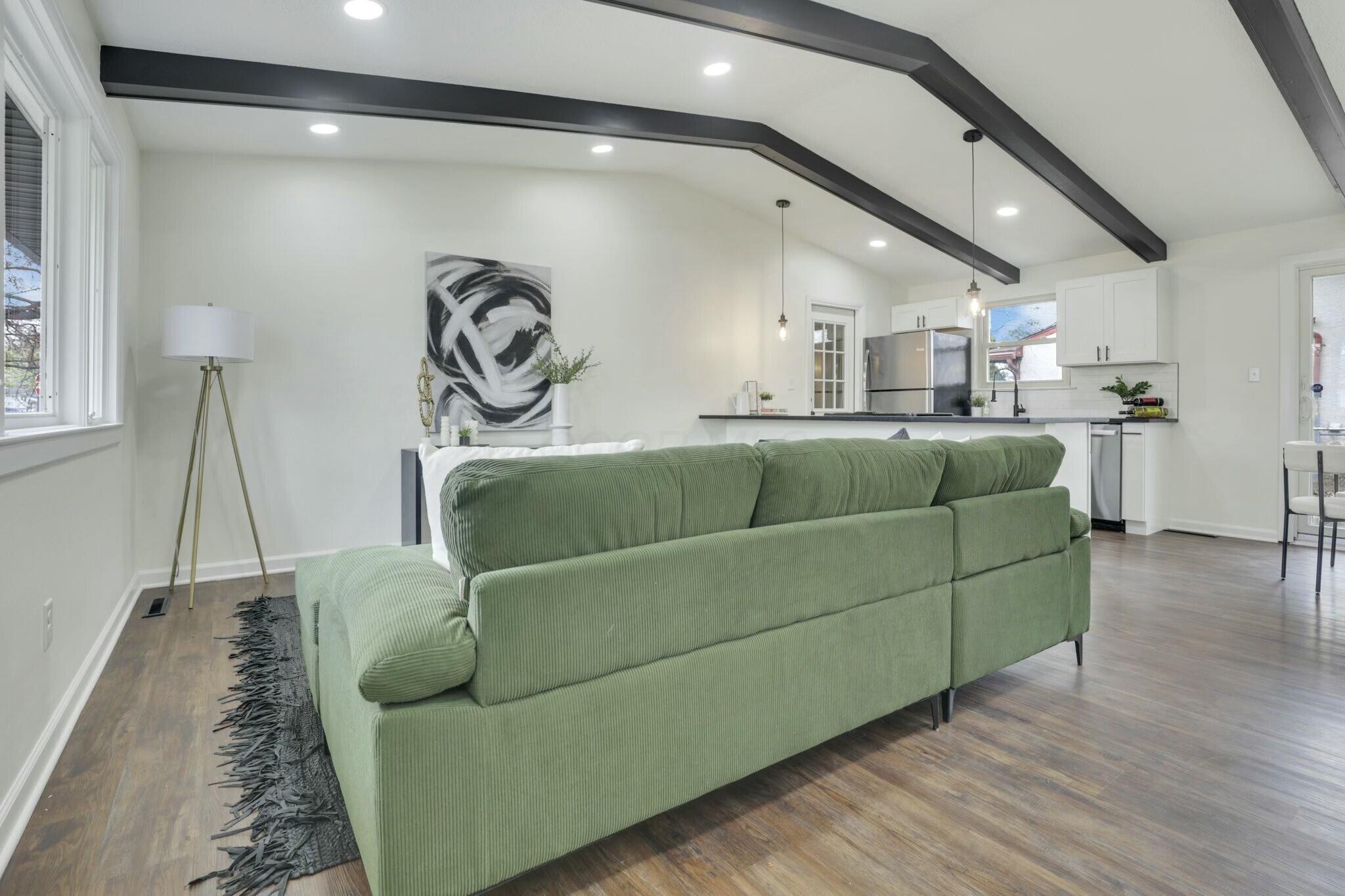 4949 Carbondale Drive, Columbus, Ohio image 10