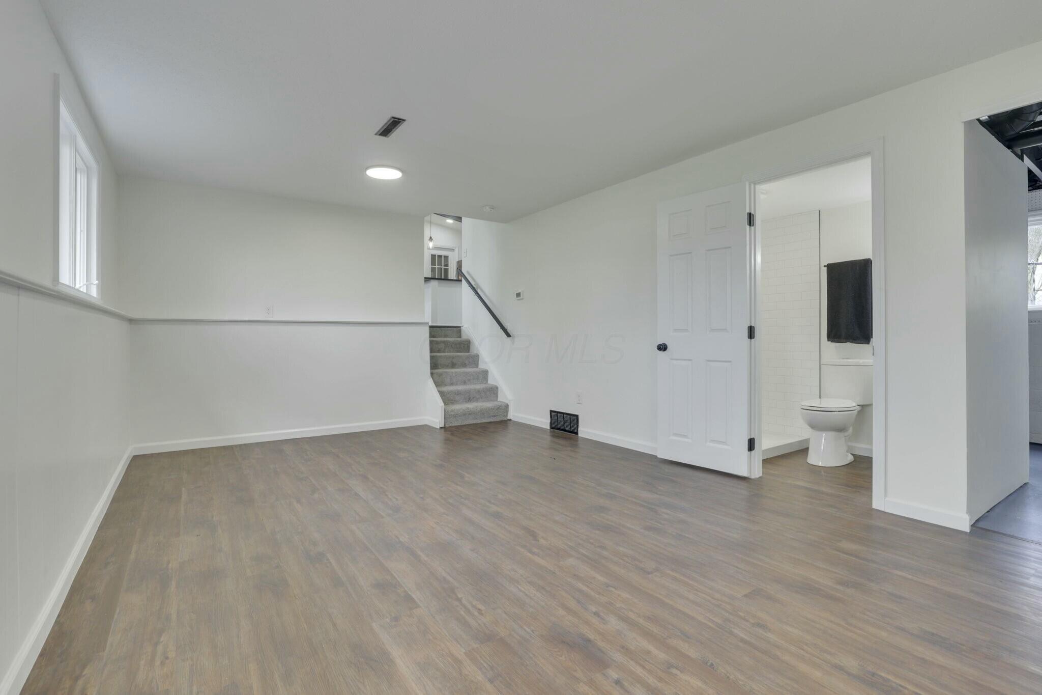 4949 Carbondale Drive, Columbus, Ohio image 35
