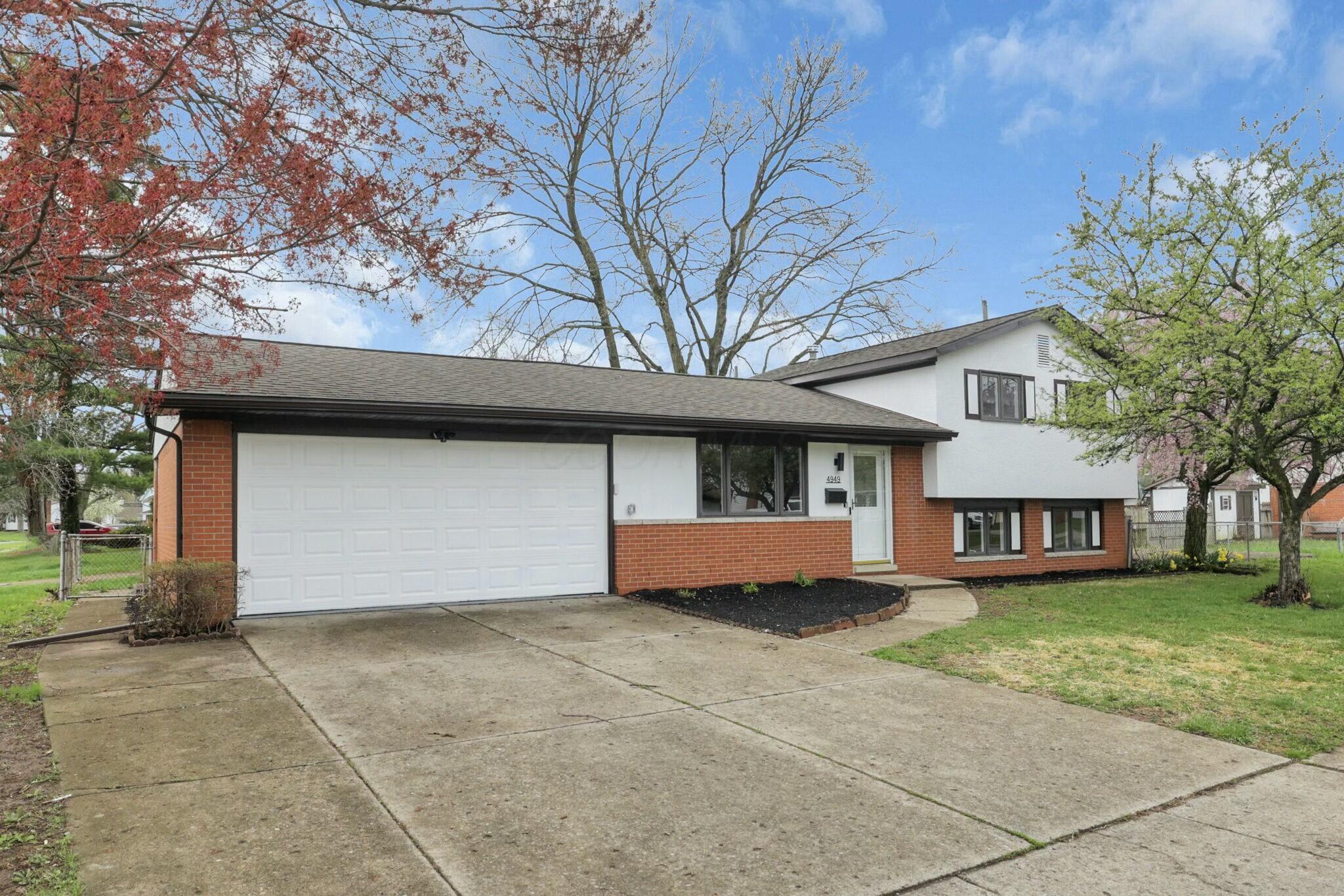 4949 Carbondale Drive, Columbus, Ohio image 3