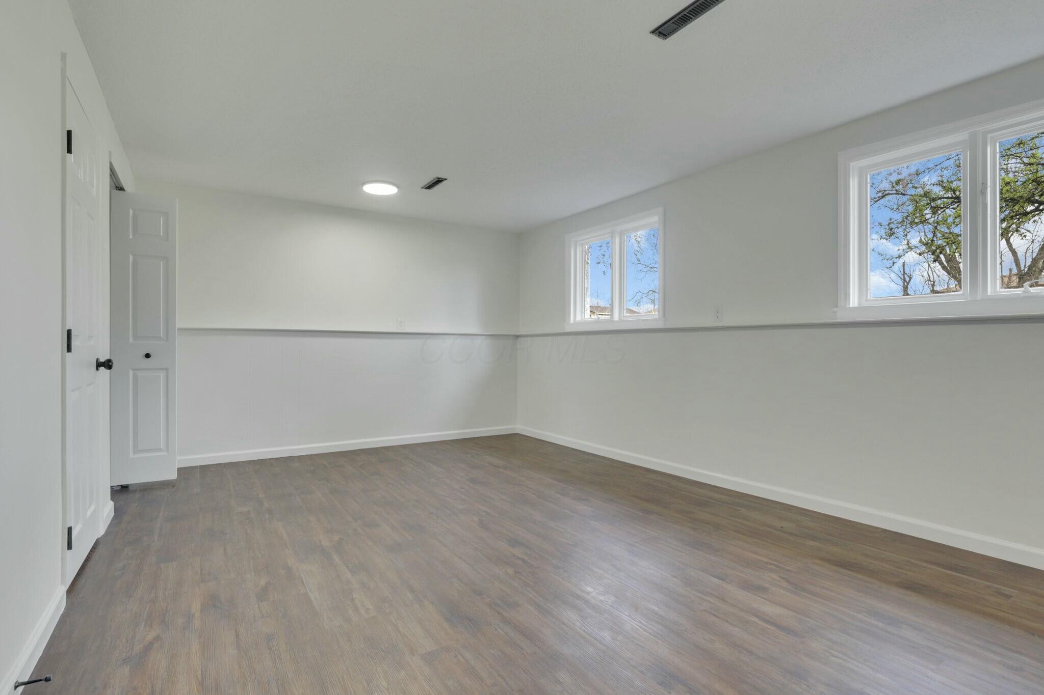 4949 Carbondale Drive, Columbus, Ohio image 33