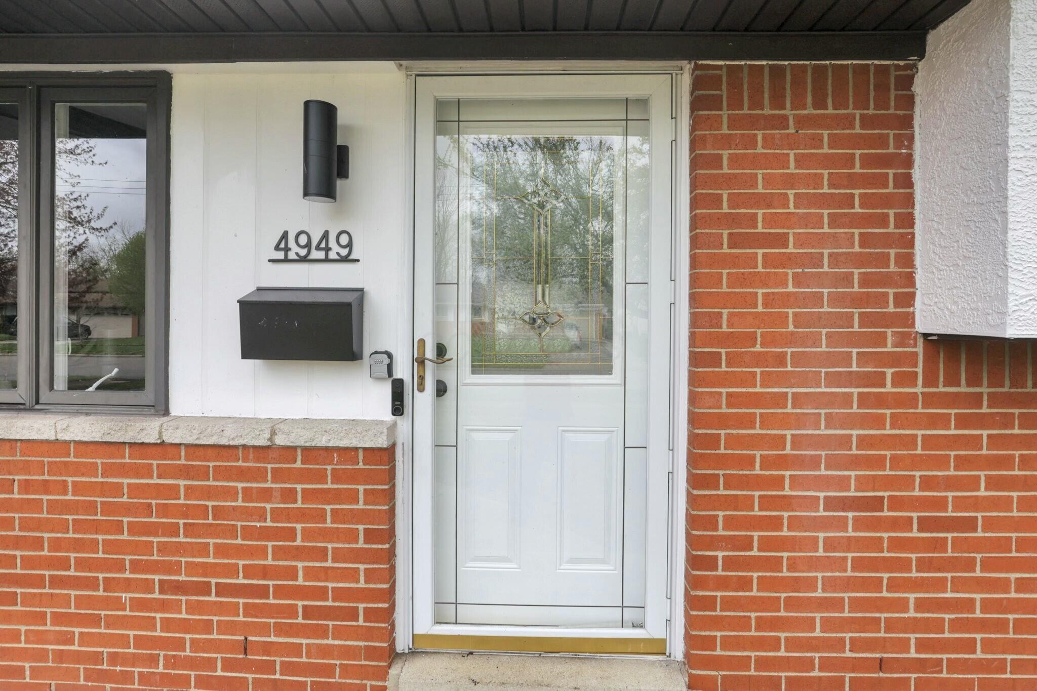 4949 Carbondale Drive, Columbus, Ohio image 7