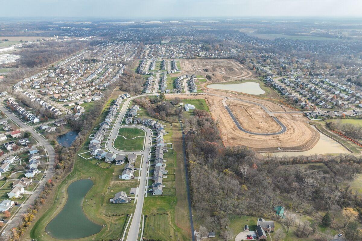 7928 Collins Drive, Reynoldsburg, Ohio image 12