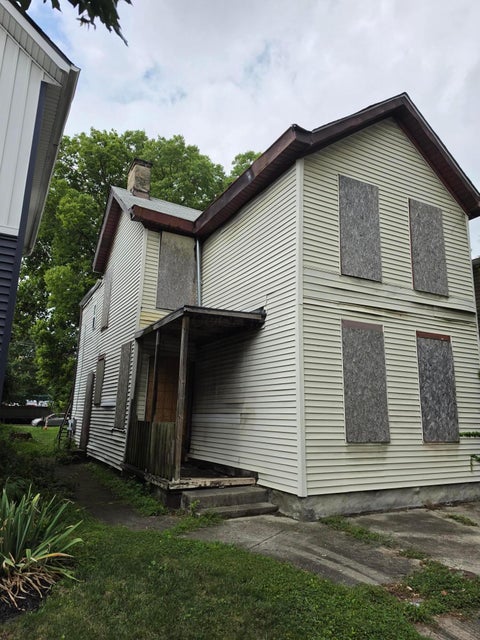 273 S Monroe Avenue,  OH 43205
