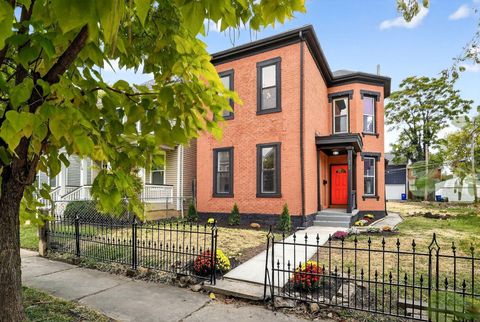 Tiny photo for 172 N 21st Street, Columbus, OH 43203 (MLS # 225040255)