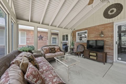 Tiny photo for 4500 Dublin Road 452 #452, Columbus, OH 43221 (MLS # 226000175)