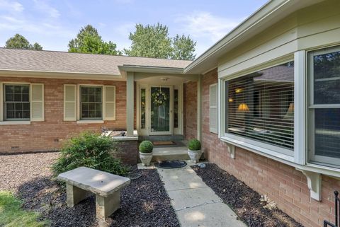 Tiny photo for 4500 Dublin Road 452 #452, Columbus, OH 43221 (MLS # 226000175)