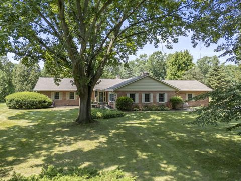 Tiny photo for 4500 Dublin Road 452 #452, Columbus, OH 43221 (MLS # 226000175)