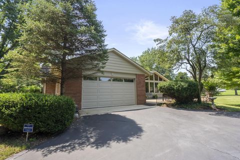 Tiny photo for 4500 Dublin Road 452 #452, Columbus, OH 43221 (MLS # 226000175)