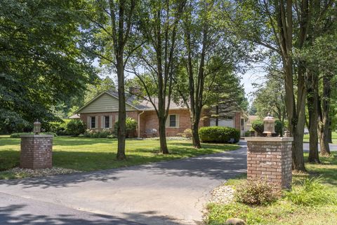 Tiny photo for 4500 Dublin Road 452 #452, Columbus, OH 43221 (MLS # 226000175)