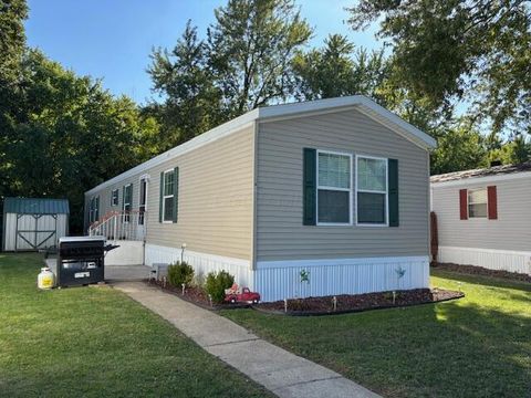 Photo of 4135 Walnut Rd Lot 61, Buckeye Lake, OH 43008 (MLS # 225037398)