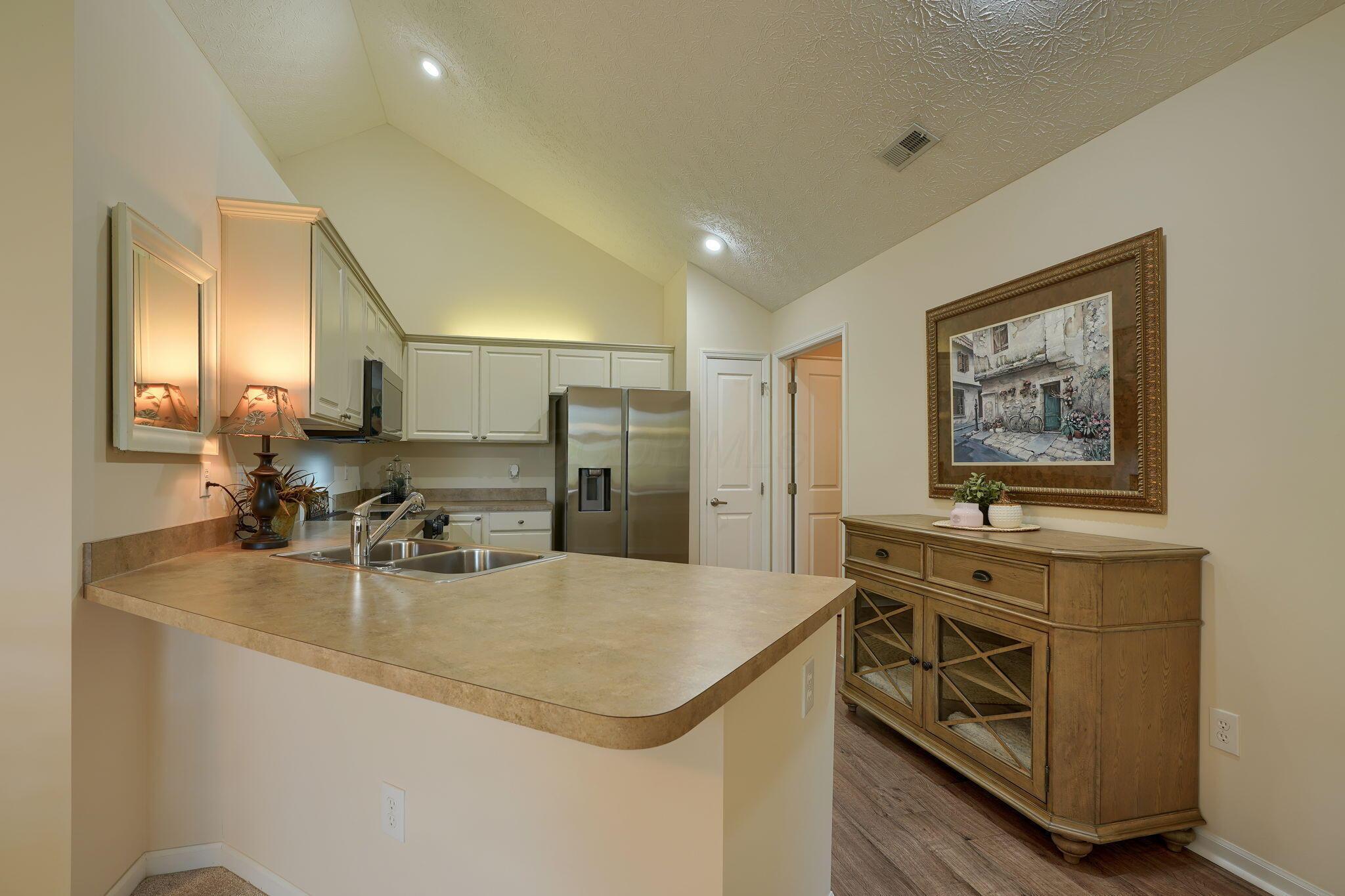 6973 Falls View Circle, Delaware, Ohio image 21
