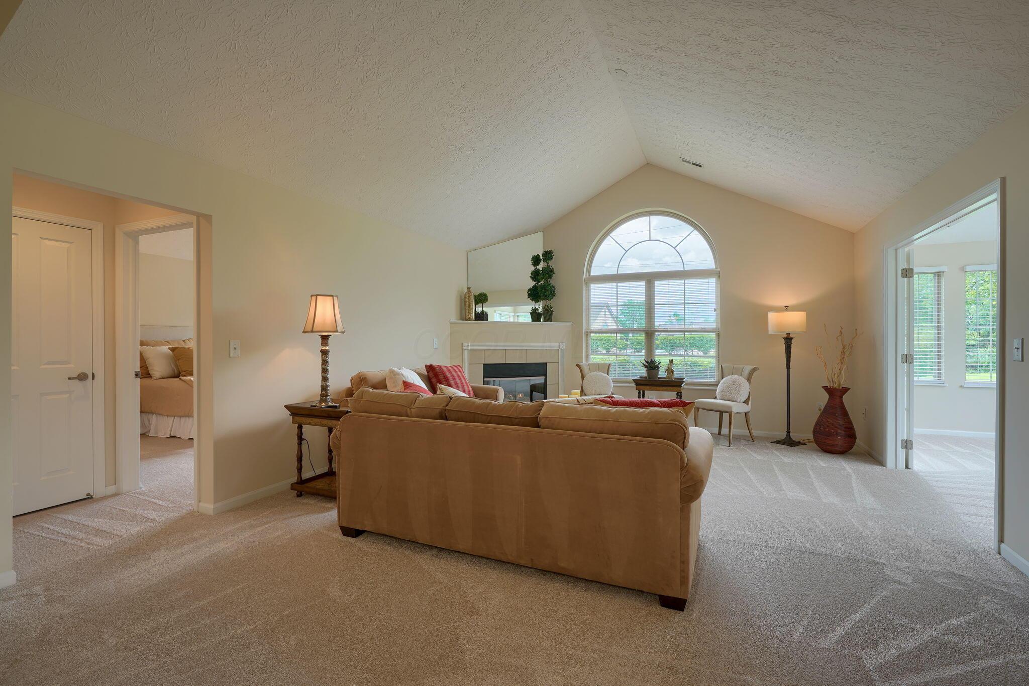 6973 Falls View Circle, Delaware, Ohio image 14