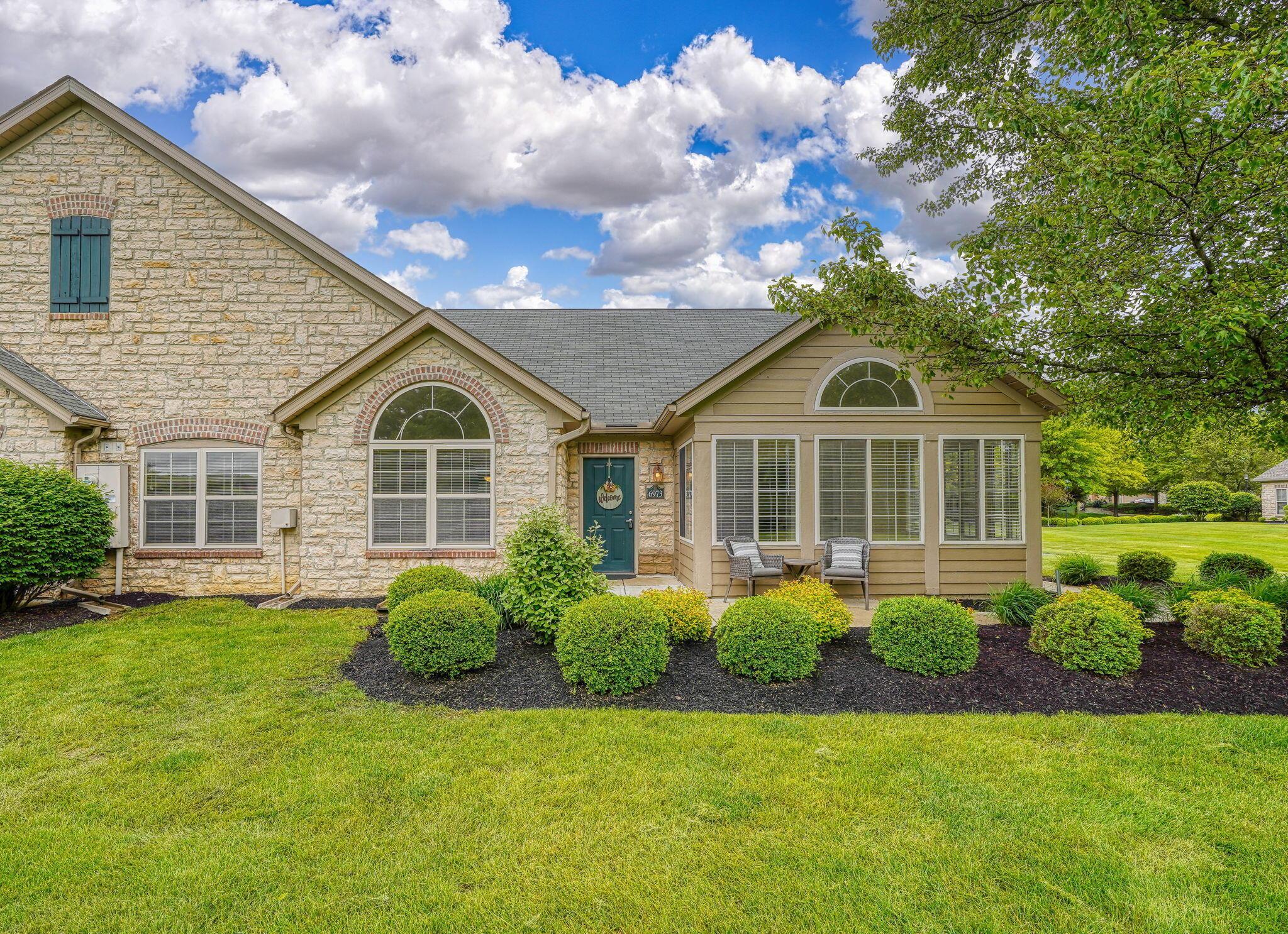 6973 Falls View Circle, Delaware, Ohio image 1