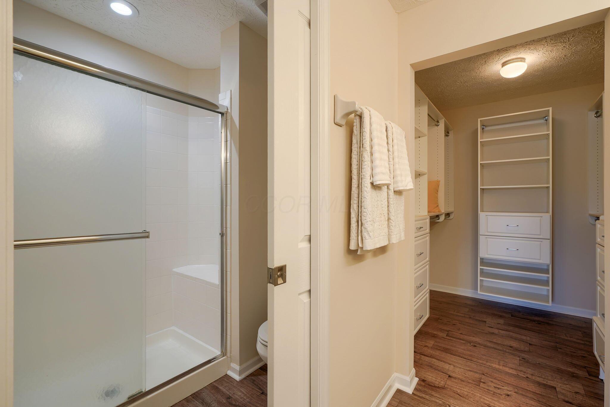 6973 Falls View Circle, Delaware, Ohio image 30