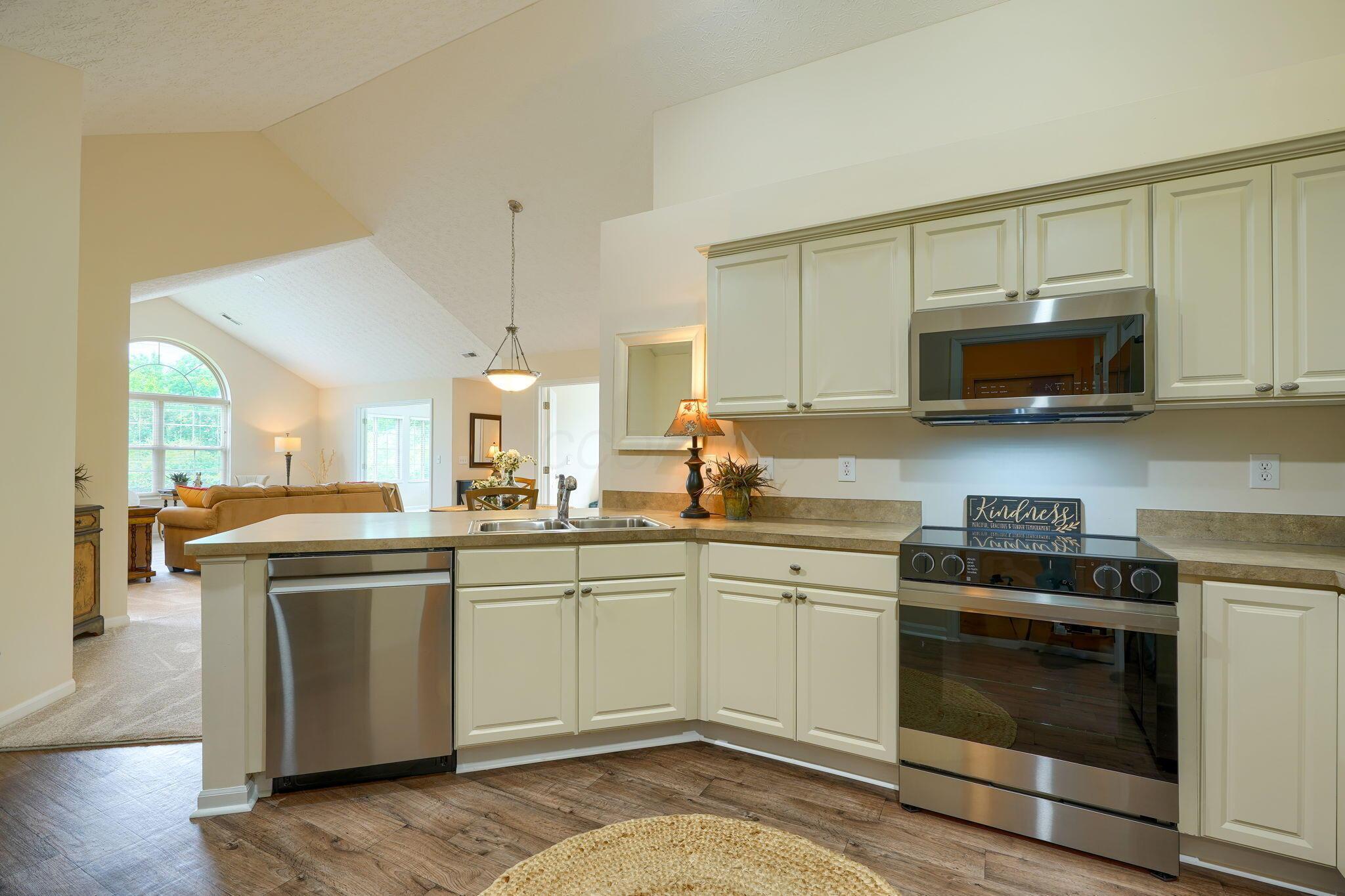 6973 Falls View Circle, Delaware, Ohio image 23