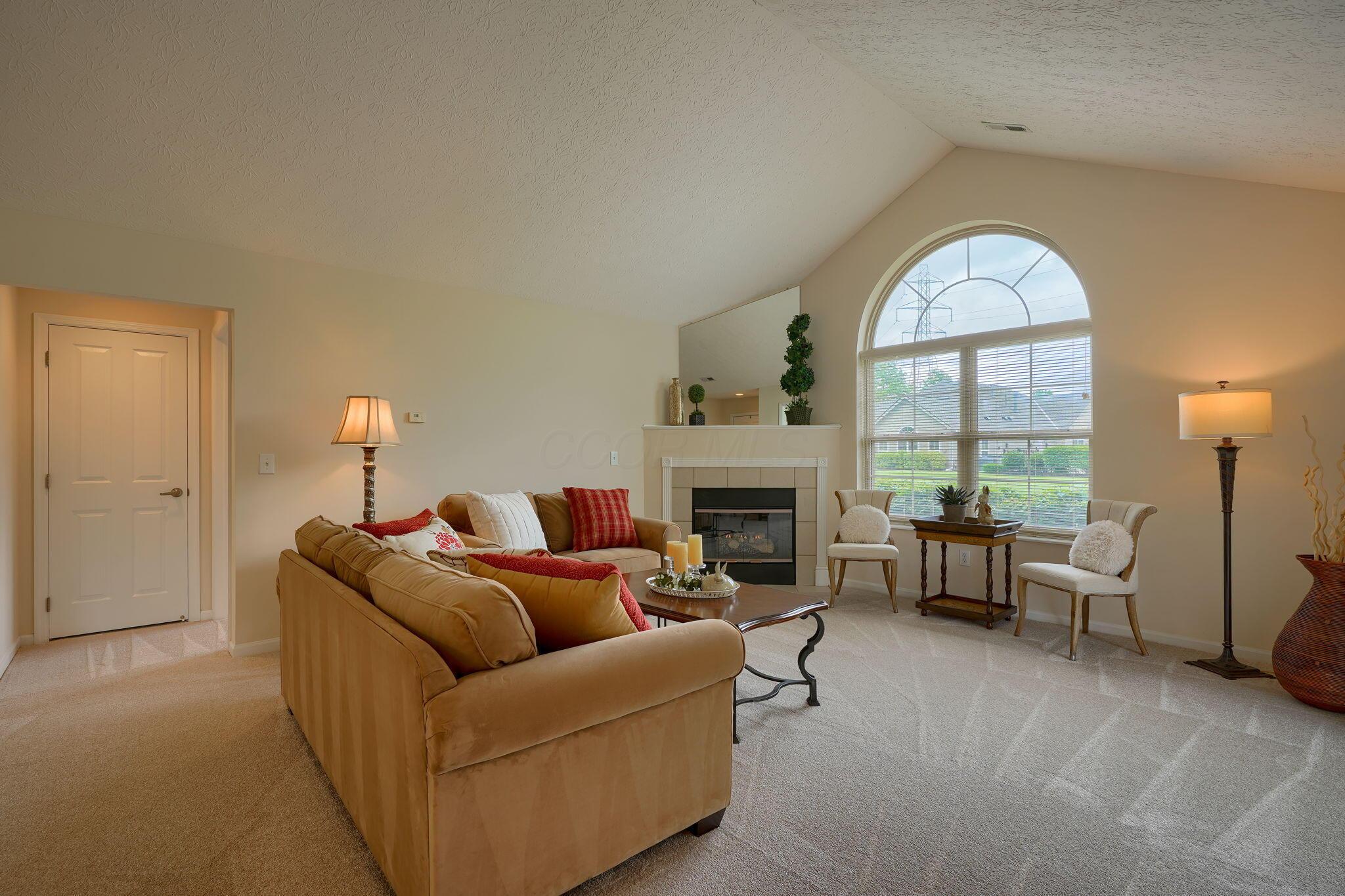 6973 Falls View Circle, Delaware, Ohio image 13