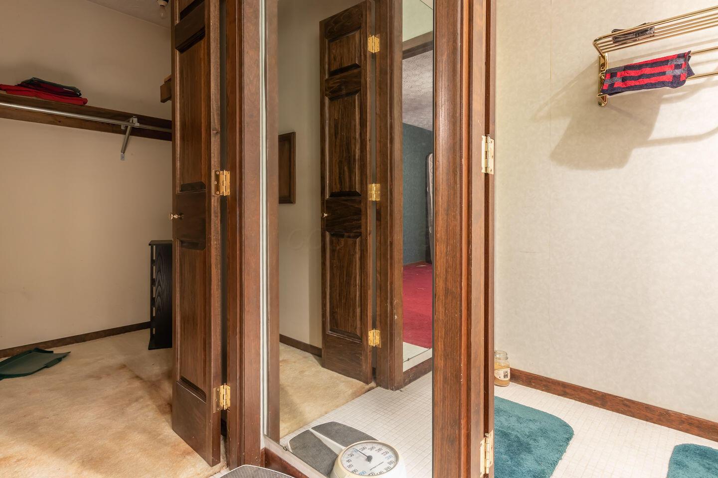 7310 Woodale Drive, Carroll, Ohio image 22