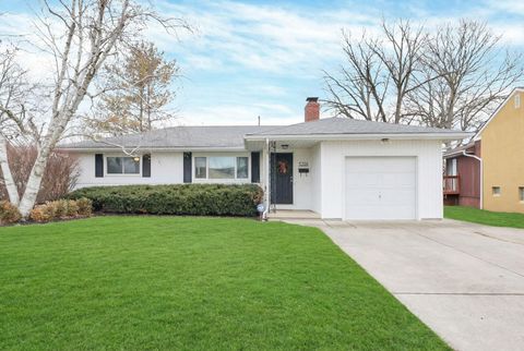 Photo of 5208 Bigelow Drive, Hilliard, OH 43026 (MLS # 226000334)