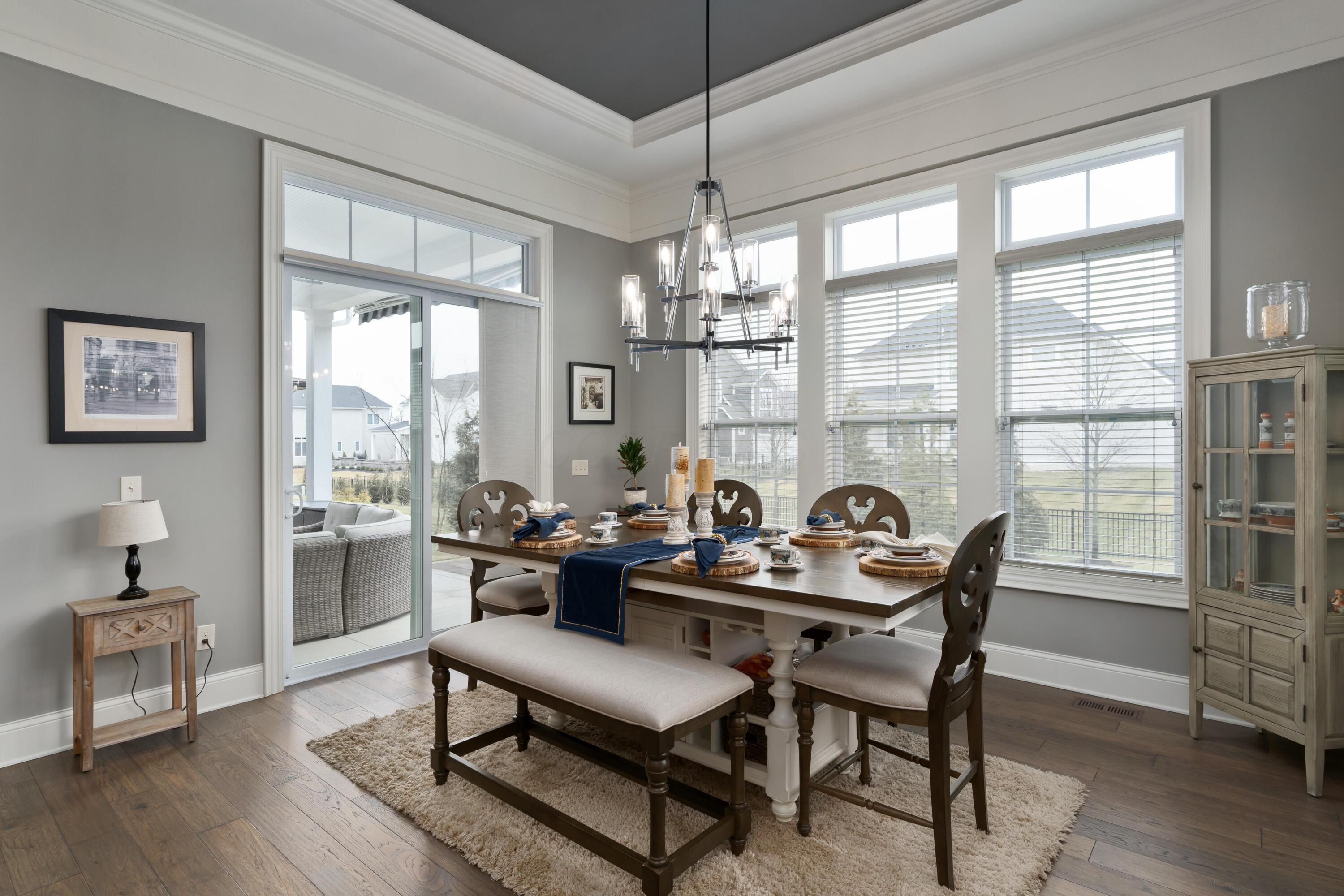 Powell, Ohio 43065, United States, 5 Bedrooms Bedrooms, ,5 BathroomsBathrooms,Residential,Contingent,7805